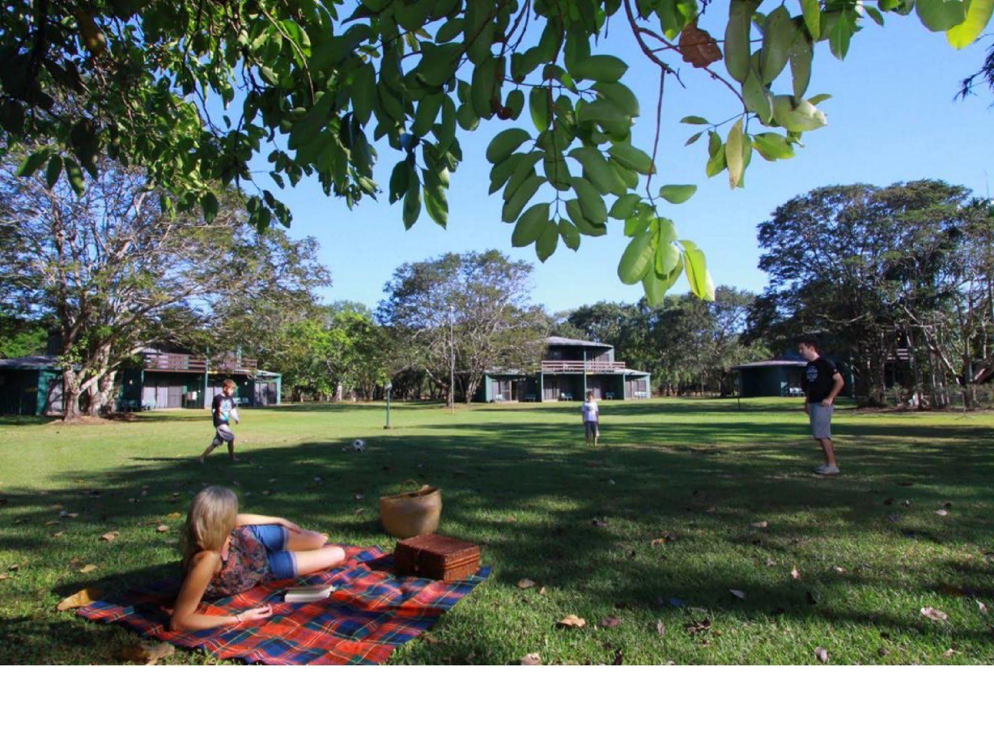 Aurora Kakadu Hotel Bagian luar foto
